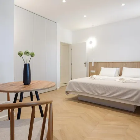 Floor Luxury *